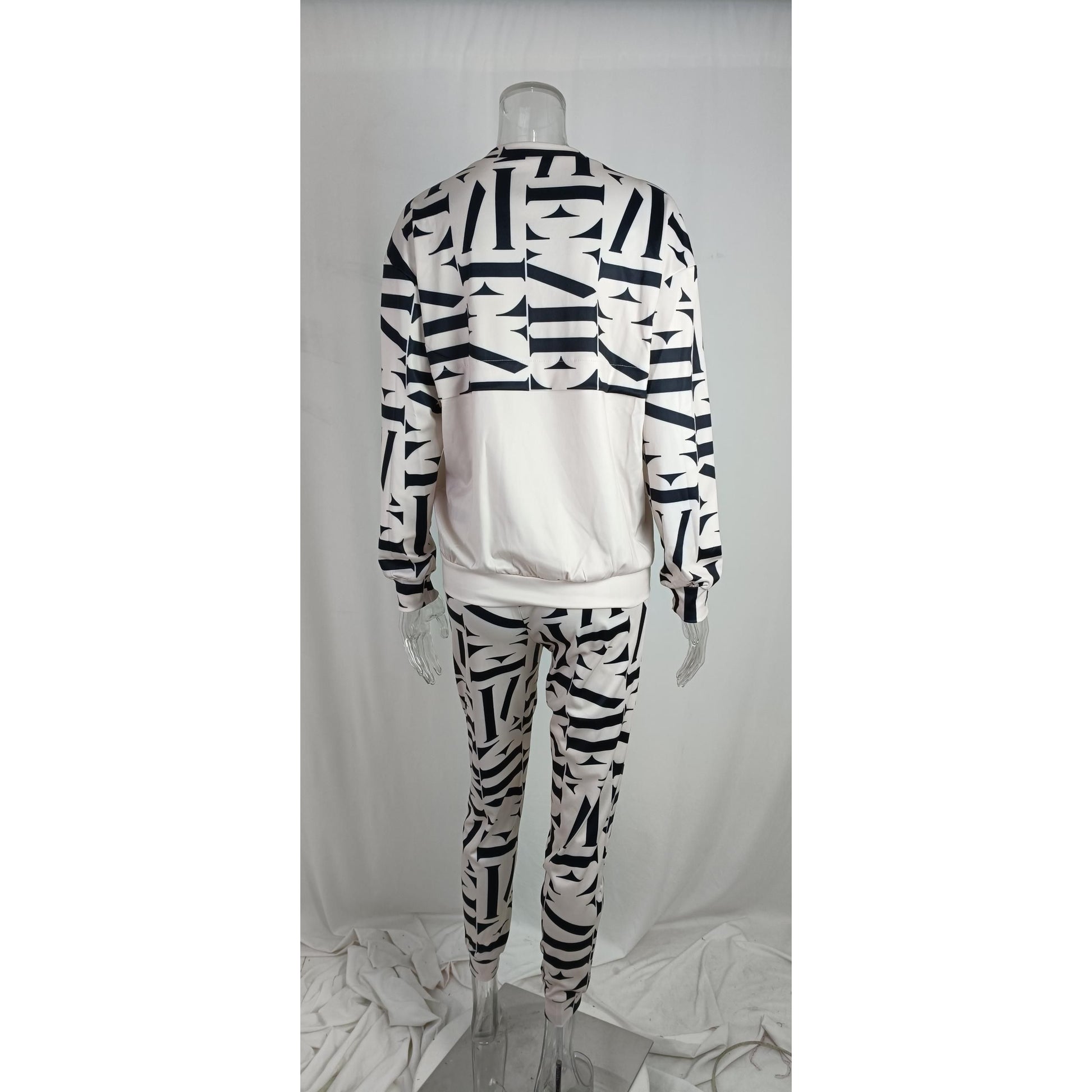 Printed Long Sleeve Street Slim FitSuit - ShadeSailgarden