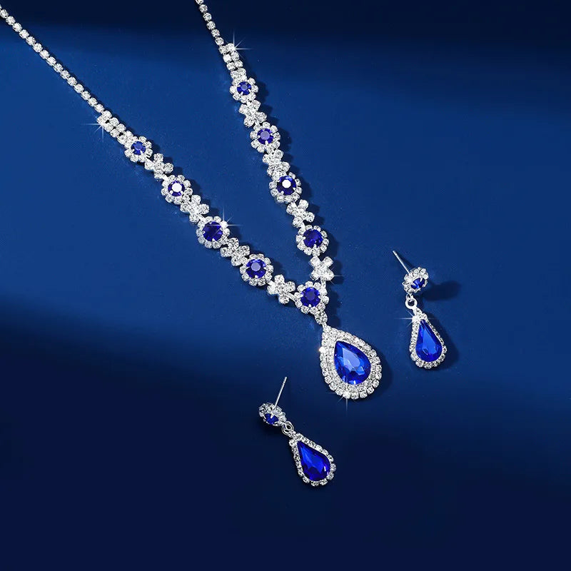 Elegant Rhinestone Jewelry Set: Necklace & Earrings